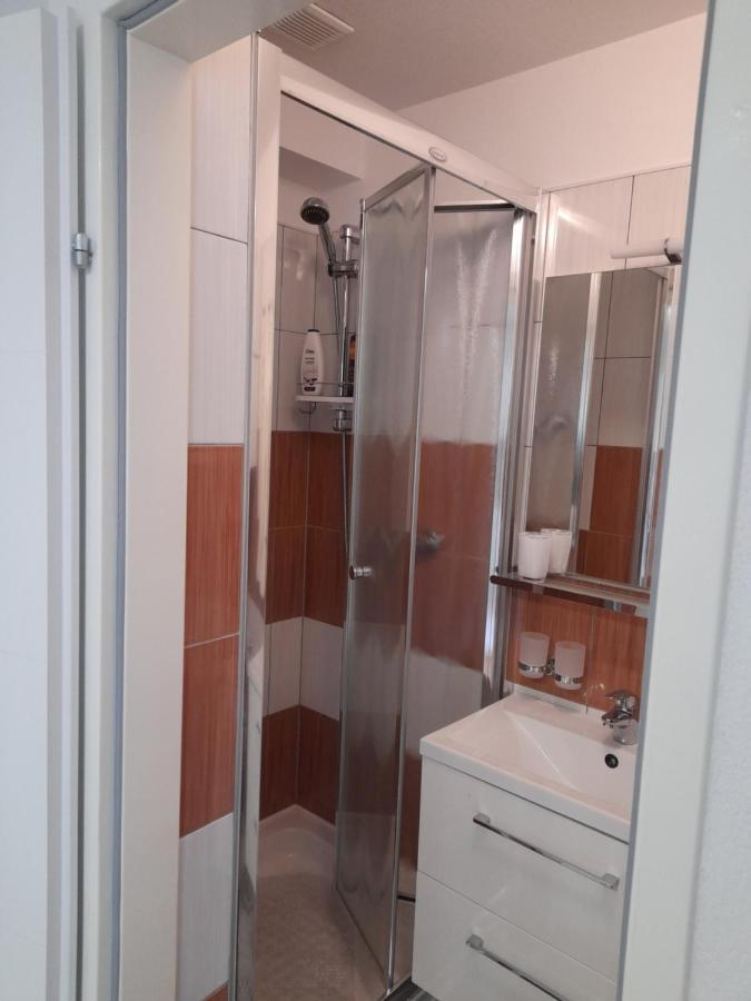 Donella Apartment *