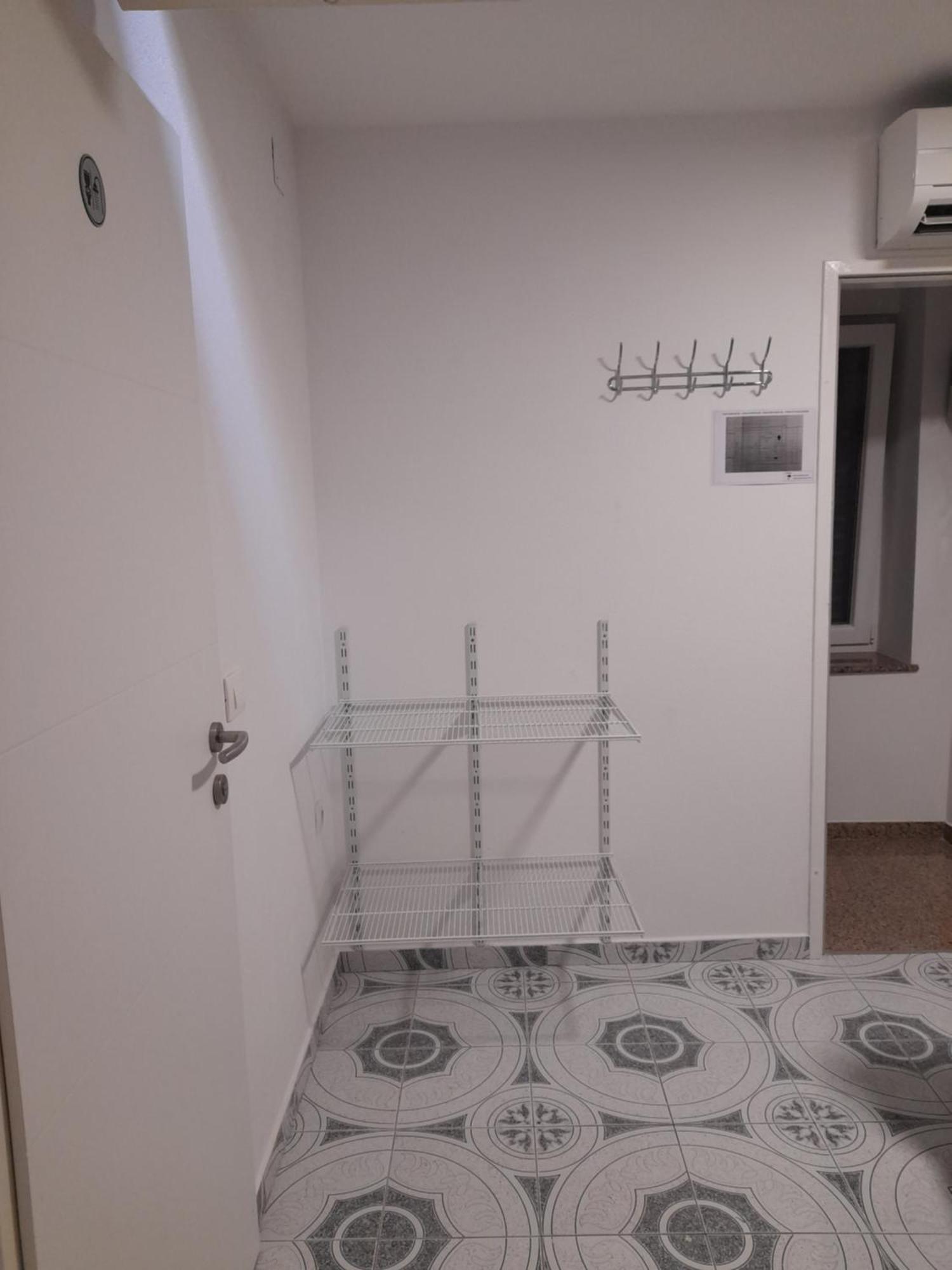 Donella Apartment *