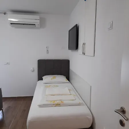 Apartments Donella Umag Extérieur photo